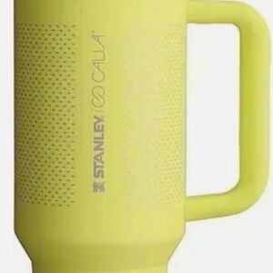 Special edition Calia The Quencher H2.O FlowState™ Tumbler